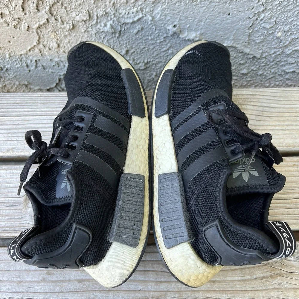 Adidas Shoes Men Size 6 NMD_R1 Core Black /Cloud White